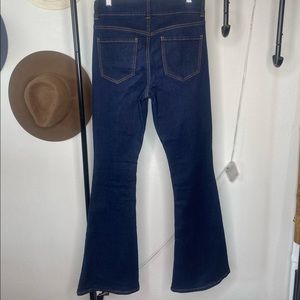 Cropped Bootcut Jeans💙